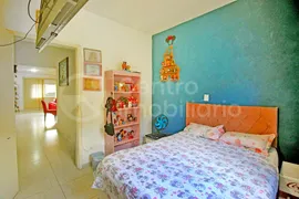 Casa com 3 Quartos à venda, 200m² no Jardim Icaraiba, Peruíbe - Foto 16