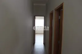 Casa com 2 Quartos à venda, 58m² no Laranjeiras, Uberlândia - Foto 3