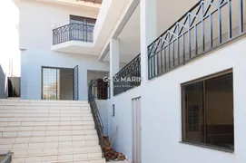 Casa com 3 Quartos à venda, 280m² no Jardim Sumaré, Londrina - Foto 2