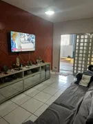 Casa de Vila com 3 Quartos à venda, 230m² no Tijucal, Cuiabá - Foto 1