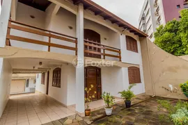 Casa com 3 Quartos à venda, 252m² no Jardim São Pedro, Porto Alegre - Foto 4