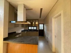 Casa de Condomínio com 3 Quartos à venda, 213m² no Parque Residencial Mart Ville, Presidente Prudente - Foto 4