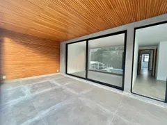 Casa com 4 Quartos à venda, 350m² no Barra da Tijuca, Rio de Janeiro - Foto 12