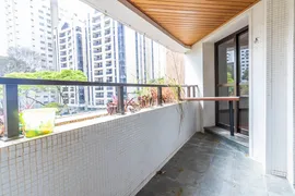 Apartamento com 3 Quartos para alugar, 161m² no Vila Nova Conceição, São Paulo - Foto 12