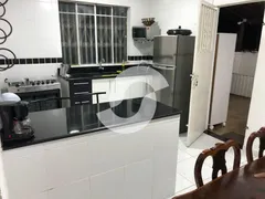 Fazenda / Sítio / Chácara com 6 Quartos à venda, 323m² no Vale Da Figueira, Maricá - Foto 13