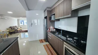 Apartamento com 2 Quartos para alugar, 106m² no Centro, Balneário Camboriú - Foto 13