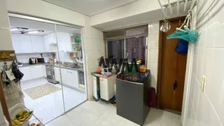 Apartamento com 3 Quartos à venda, 133m² no Setor Bueno, Goiânia - Foto 9