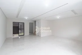 Casa de Condomínio com 3 Quartos à venda, 125m² no Uberaba, Curitiba - Foto 2