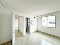 Casa de Condomínio com 4 Quartos à venda, 200m² no Santa Genoveva, Goiânia - Foto 13