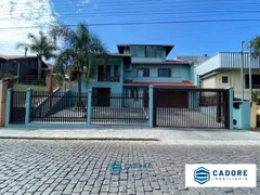 Casa com 5 Quartos à venda, 334m² no Cidade Nova, Caxias do Sul - Foto 2