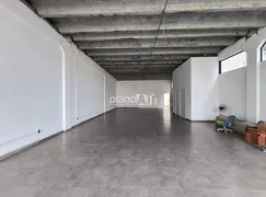 Loja / Salão / Ponto Comercial para alugar, 220m² no Passo das Pedras, Gravataí - Foto 7