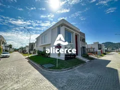 Casa com 3 Quartos à venda, 170m² no Beira Rio, Biguaçu - Foto 2