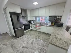 Sobrado com 3 Quartos à venda, 240m² no Vila Guedes, São Paulo - Foto 3