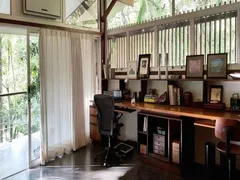 Casa com 3 Quartos à venda, 380m² no Chácara do Refugio, Carapicuíba - Foto 3