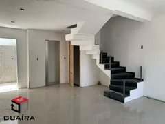 Sobrado com 3 Quartos à venda, 144m² no Vila Vitoria, Santo André - Foto 2