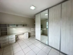 Casa de Condomínio com 3 Quartos à venda, 275m² no Loteamento Portal do Sol II, Goiânia - Foto 5