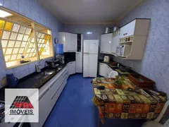 Casa com 3 Quartos à venda, 200m² no Jardim São Roque, Americana - Foto 7