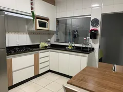 Casa com 3 Quartos à venda, 124m² no Jardim Botânico, Uberlândia - Foto 6