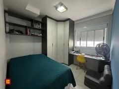 Apartamento com 3 Quartos à venda, 80m² no Centro, Florianópolis - Foto 17