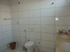 Casa com 3 Quartos para alugar, 253m² no Vila Santo Antonio, São José do Rio Preto - Foto 6