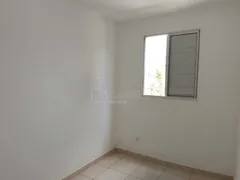 Apartamento com 2 Quartos para alugar, 49m² no Jardim Residencial Lupo II, Araraquara - Foto 3