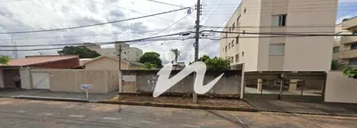 Terreno / Lote / Condomínio à venda, 265m² no Brasil, Uberlândia - Foto 1