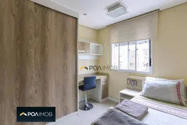 Apartamento com 3 Quartos para alugar, 92m² no Humaitá, Porto Alegre - Foto 19