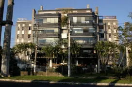 Cobertura com 3 Quartos à venda, 380m² no Jardim do Salso, Porto Alegre - Foto 2