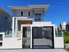 Casa com 3 Quartos à venda, 190m² no Campeche, Florianópolis - Foto 1