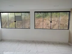 Loja / Salão / Ponto Comercial para alugar, 60m² no Vinhateiro, São Pedro da Aldeia - Foto 2