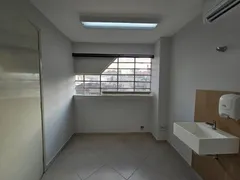 Prédio Inteiro para alugar, 380m² no Vila Azevedo, São Paulo - Foto 18