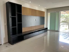 Casa de Condomínio com 3 Quartos à venda, 400m² no Jardins Madri, Goiânia - Foto 13