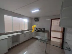 Casa Comercial com 3 Quartos à venda, 260m² no Jardim Colina, Uberlândia - Foto 10