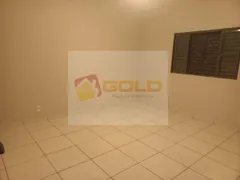 Casa com 3 Quartos à venda, 200m² no Lagoinha, Uberlândia - Foto 10