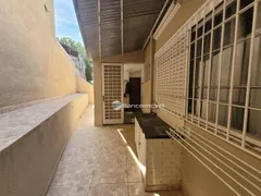 Casa Comercial com 3 Quartos para alugar, 300m² no Jardim Guarani, Campinas - Foto 14