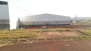 Terreno / Lote Comercial à venda, 301m² no Canadá, Cascavel - Foto 4