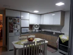 Casa com 3 Quartos à venda, 208m² no Montanhão, São Bernardo do Campo - Foto 2