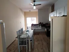 Casa com 3 Quartos à venda, 300m² no Jardim das Palmeiras, Uberlândia - Foto 12