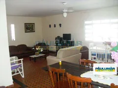 Casa com 4 Quartos à venda, 238m² no Agenor de Campos, Mongaguá - Foto 8