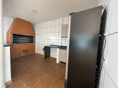 Apartamento com 2 Quartos à venda, 54m² no Vila Vardelina, Maringá - Foto 28