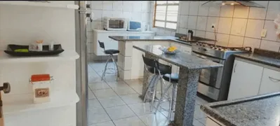 Sobrado com 4 Quartos à venda, 300m² no Loteamento Celina Park, Goiânia - Foto 8