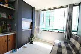 Apartamento com 2 Quartos à venda, 66m² no Teresópolis, Porto Alegre - Foto 3