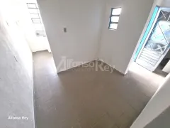 Casa com 1 Quarto para alugar, 85m² no Parque dos Bancários, São Paulo - Foto 2