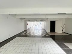 Loja / Salão / Ponto Comercial para alugar, 237m² no Centro, Florianópolis - Foto 2