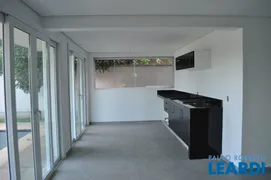 Casa de Condomínio com 4 Quartos para venda ou aluguel, 950m² no Morumbi, São Paulo - Foto 24