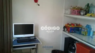 Casa com 3 Quartos à venda, 180m² no Vila Harmonia, Guarulhos - Foto 4