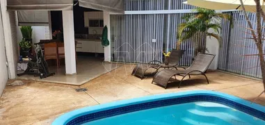 Casa com 3 Quartos à venda, 241m² no Jardim Bounganville, Araraquara - Foto 20