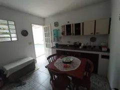 Casa com 3 Quartos à venda, 244m² no Bacaxá, Saquarema - Foto 6