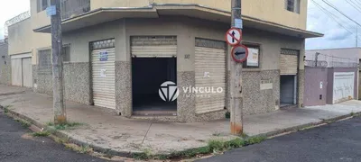 Loja / Salão / Ponto Comercial para alugar, 54m² no Boa Vista, Uberaba - Foto 1