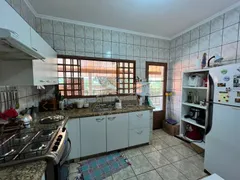 Casa com 3 Quartos à venda, 226m² no Jardim Itaú, Ribeirão Preto - Foto 22